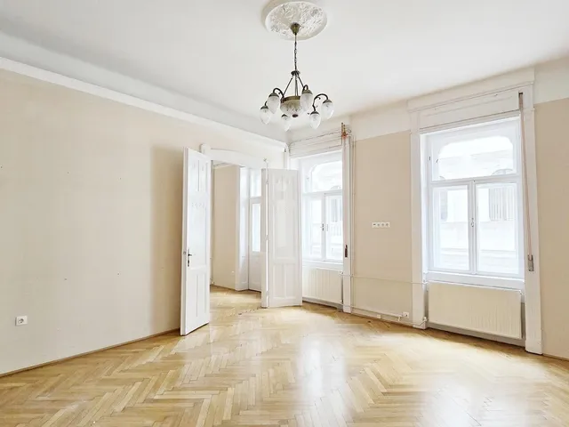 Kiadó kereskedelmi és ipari ingatlan Budapest I. kerület, Víziváros I. ker. 68 nm