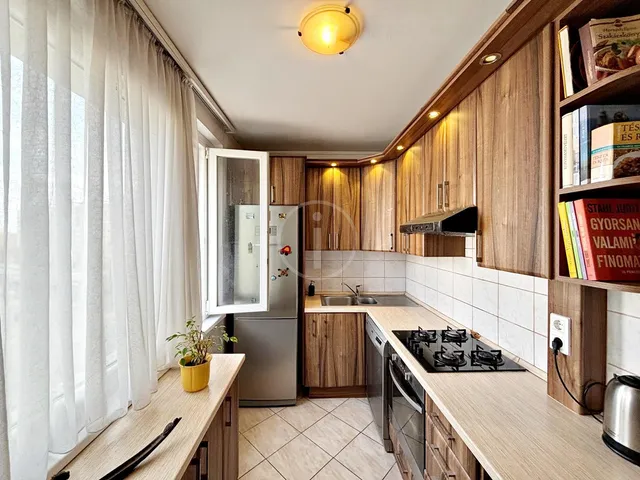 Eladó lakás Budapest XV. kerület, Újpalota 70 nm