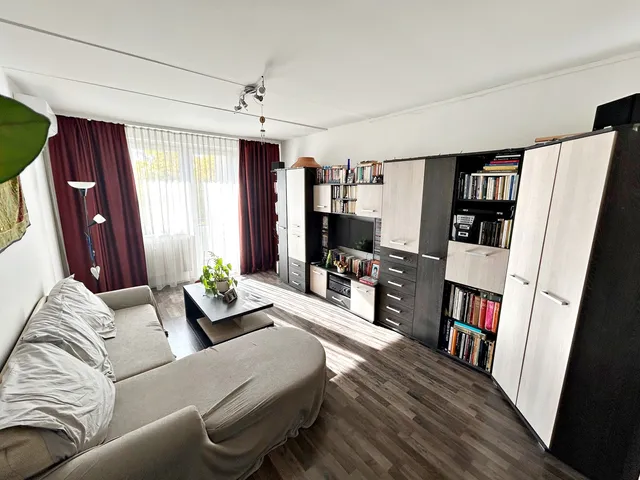 Eladó lakás Budapest XV. kerület, Újpalota 70 nm