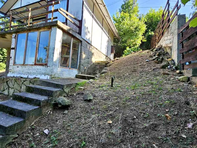 Eladó ház Visegrád, Szentgyörgypuszta 30 nm