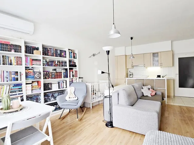 Eladó lakás Budapest VIII. kerület, Corvin negyed, Futó 40 nm