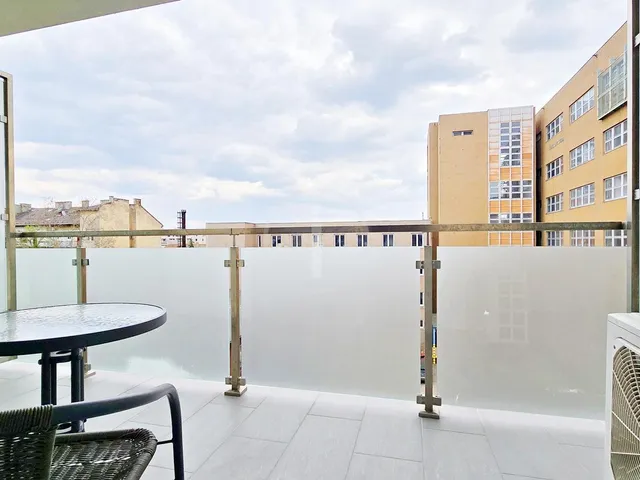 Kiadó lakás Budapest XIII. kerület, Angyalföld, Országbíró utca 33 nm