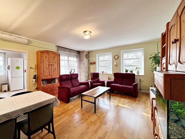 Eladó lakás Budapest IV. kerület, Káposztásmegyer 91 nm