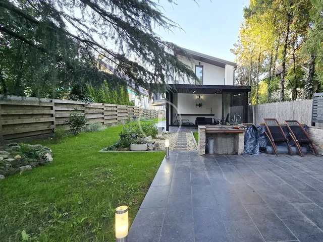 Eladó ház Budapest XVI. kerület, Rákosszentmihály 120 nm