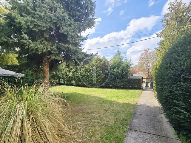 Kiadó lakás Budapest XVI. kerület, Rákosszentmihály 125 nm