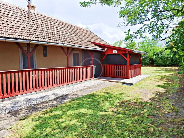 Eladó üdülő és hétvégi ház Sarud 40 nm