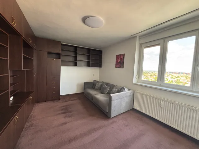 Kiadó lakás Budapest XIV. kerület, Herminamező 44 nm