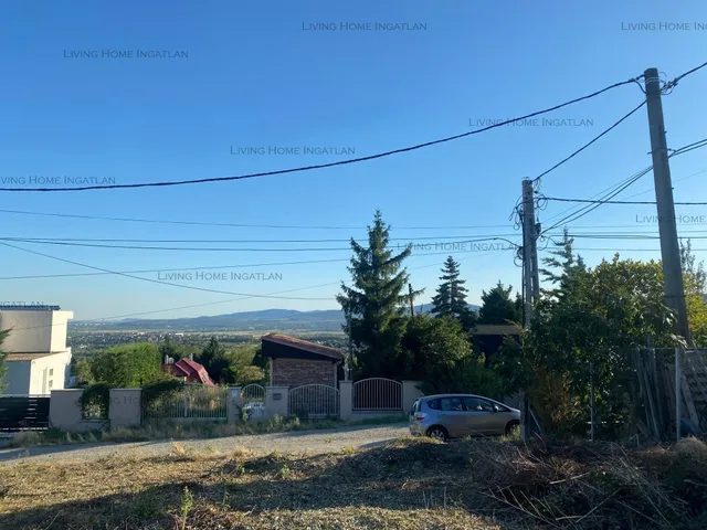 Eladó telek Szentendre 1086 nm