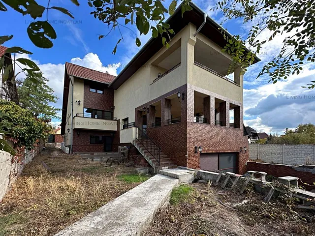 Eladó ház Szentendre 490 nm