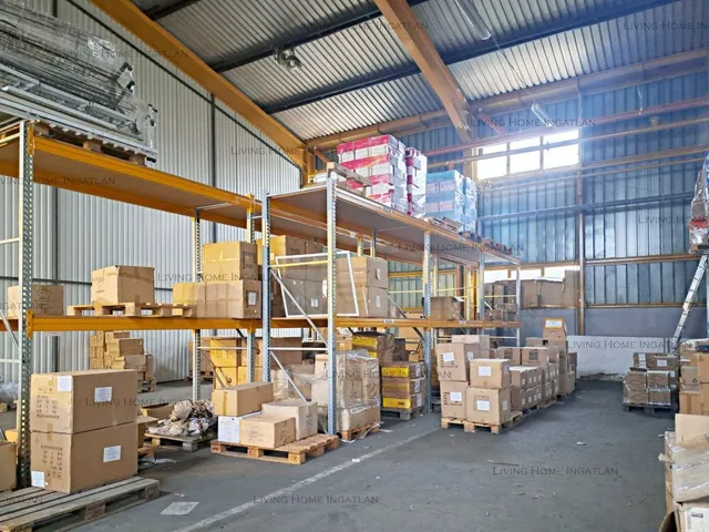 Kiadó kereskedelmi és ipari ingatlan Budapest XIII. kerület, Angyalföld 167 nm