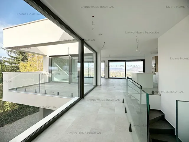 Eladó ház Solymár 245 nm