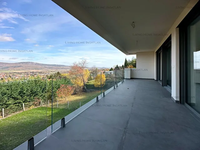 Eladó ház Solymár 245 nm