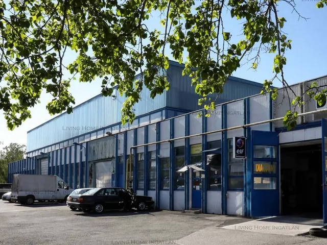 Kiadó kereskedelmi és ipari ingatlan Budapest III. kerület, Filatorigát 230 nm