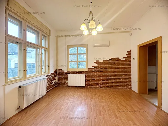 Eladó lakás Budapest III. kerület, Csillaghegy 26 nm