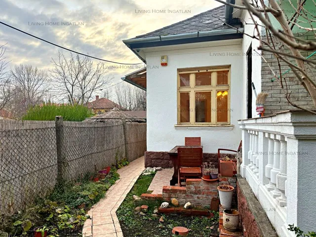 Eladó lakás Budapest III. kerület, Csillaghegy 26 nm