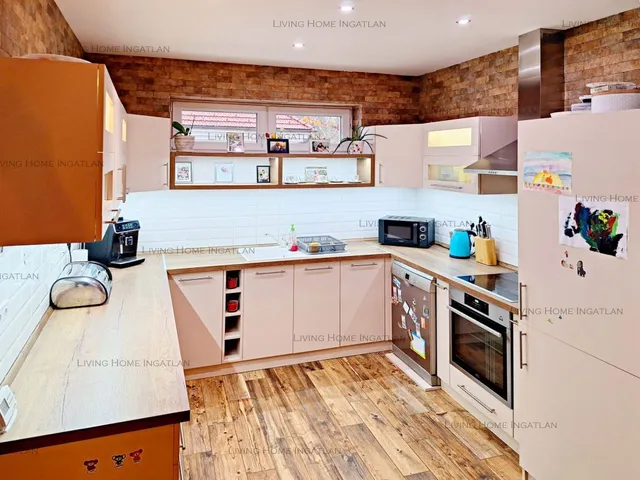 Eladó ház Bicske 133 nm