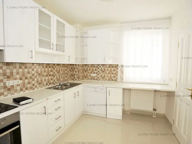 Kiadó lakás Budapest II. kerület 97 nm