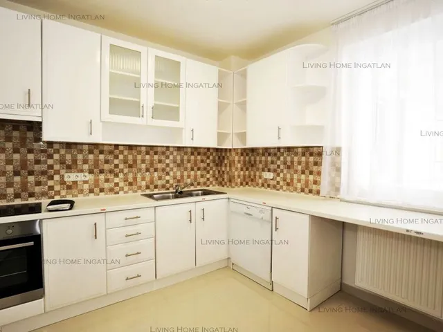 Kiadó lakás Budapest II. kerület 97 nm