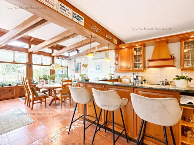 Eladó ház Pilisborosjenő 160 nm