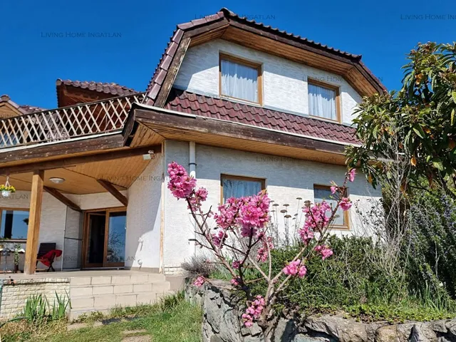 Eladó ház Szentendre 190 nm