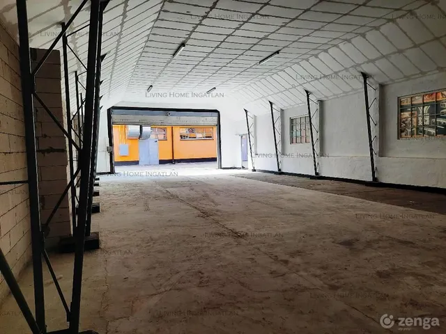 Kiadó kereskedelmi és ipari ingatlan Solymár 200 nm