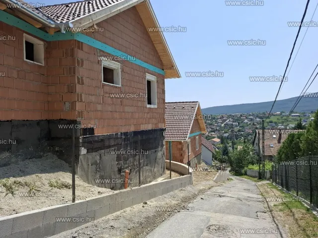 Eladó ház Pomáz 115 nm