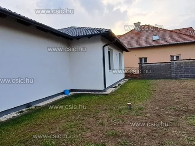 Eladó ház Dunakeszi 101 nm