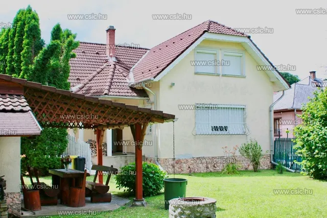 Eladó ház Szilvásvárad 220 nm