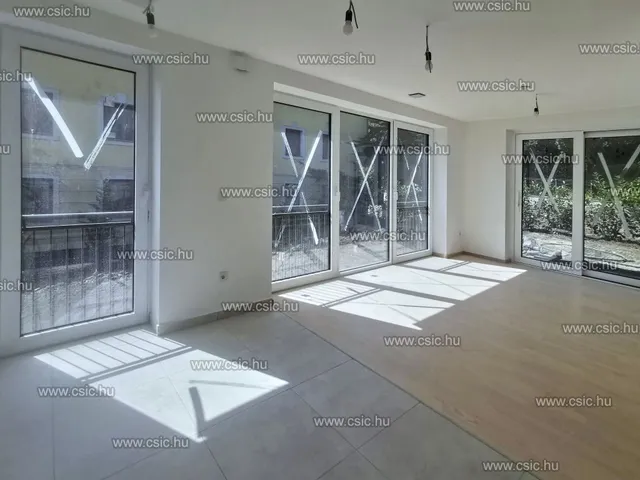Eladó lakás Budapest II. kerület, Rézmál 75 nm