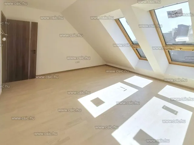 Eladó lakás Budapest II. kerület, Rézmál 158 nm