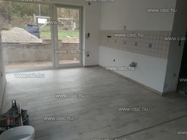 Eladó ház Tahitótfalu 110 nm