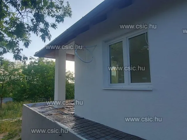 Eladó ház Szada 116 nm