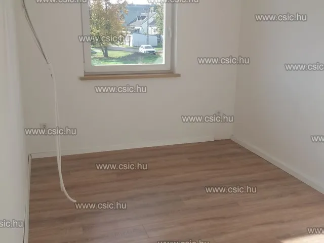 Eladó ház Herceghalom 106 nm