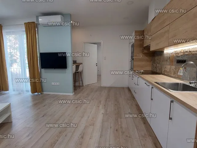 Eladó lakás Budapest II. kerület 66 nm