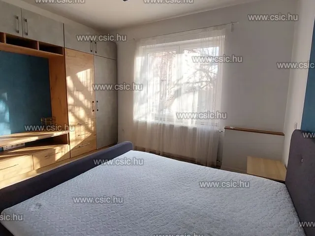 Eladó lakás Budapest II. kerület 66 nm