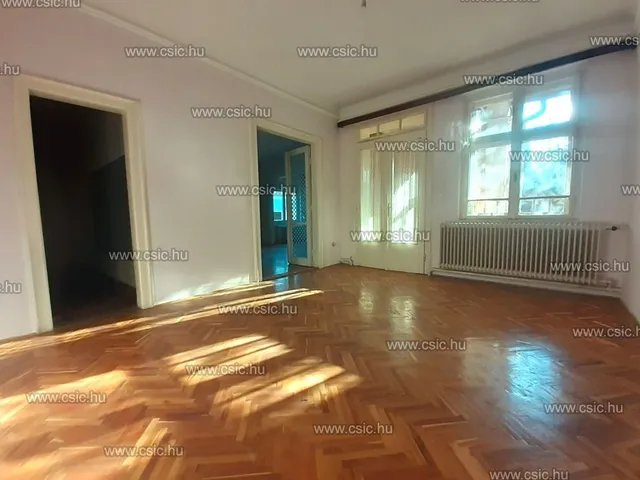 Eladó ház Solymár 170 nm