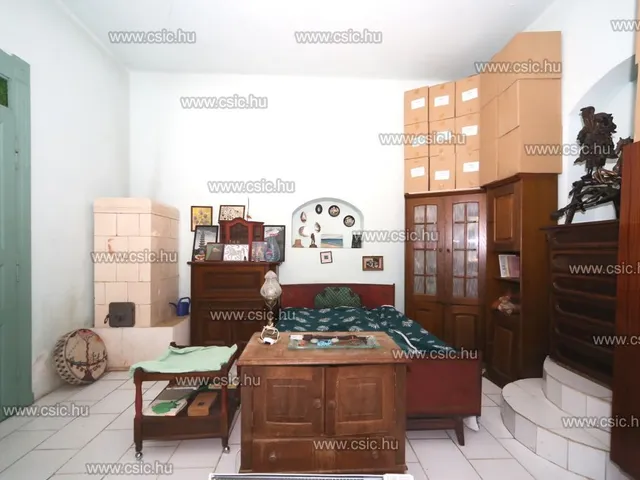 Eladó ház Csobánka 160 nm