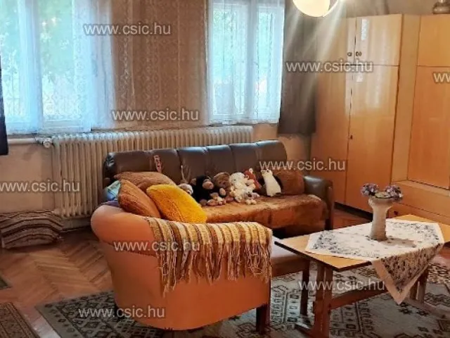 Eladó ház Budapest XV. kerület, Rákospalota 136 nm