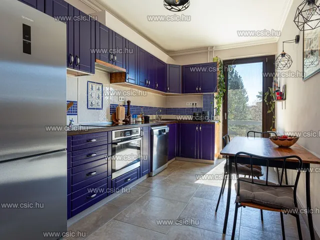 Eladó ház Budapest II. kerület, Gercse 220 nm