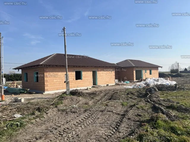 Eladó ház Kiskunlacháza 91 nm