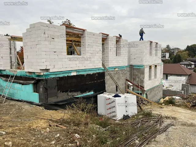 Eladó lakás Solymár 36 nm