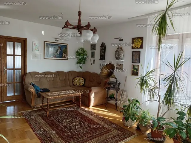 Eladó lakás Budapest XVI. kerület, Sashalom 110 nm