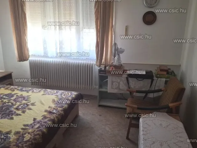 Eladó ház Bicske 70 nm
