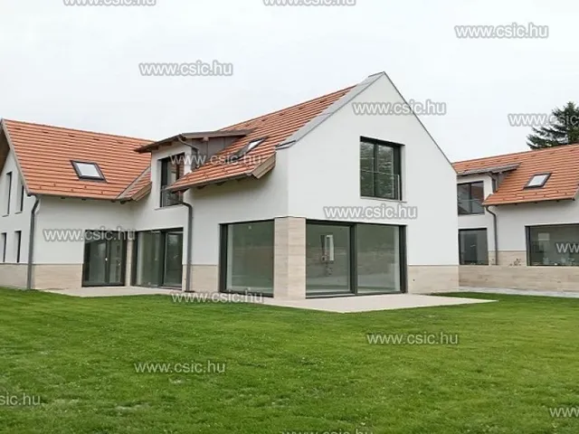 Eladó ház Nagykovácsi 170 nm