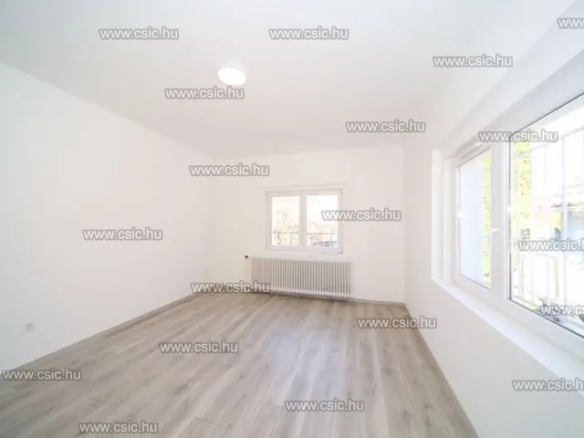 Eladó ház Budapest XVIII. kerület, Újpéteritelep 75 nm