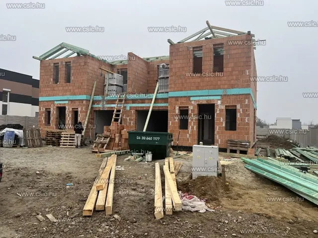 Eladó ház Budapest XVIII. kerület, Almáskert 136 nm