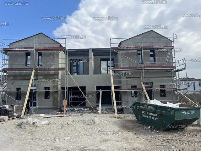 Eladó ház Budapest XVIII. kerület, Almáskert 136 nm