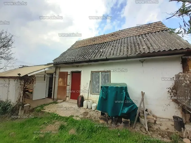 Eladó ház Esztergom 52 nm
