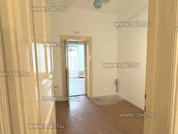 Eladó lakás Budapest VIII. kerület, Corvin negyed 53 nm