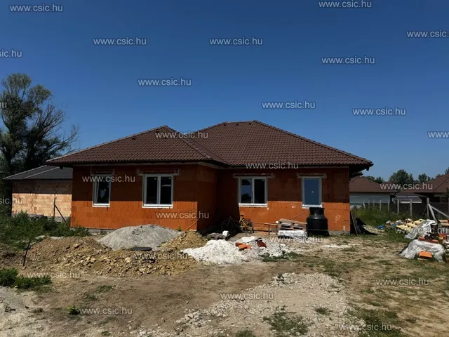 Eladó ház Vácrátót 86 nm